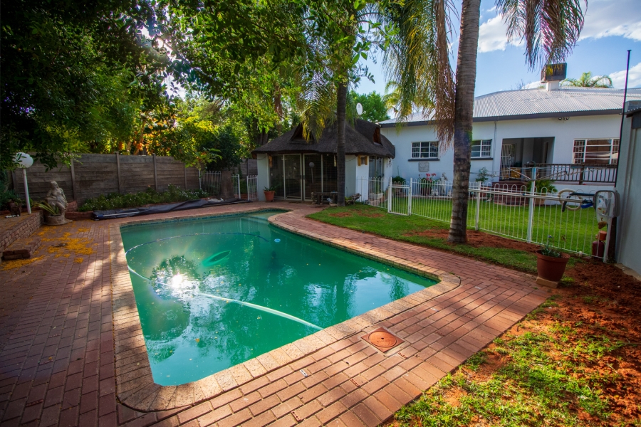 5 Bedroom Property for Sale in Middelpos Northern Cape